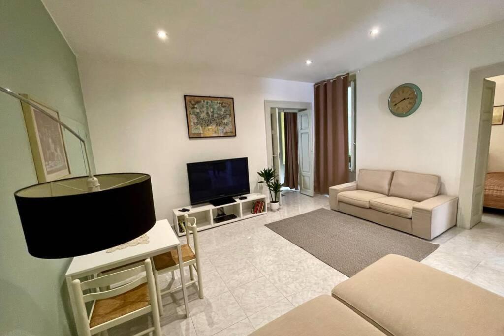 Petinoinapulia - Appartamento Per Famiglie E Amici Bari Exterior photo